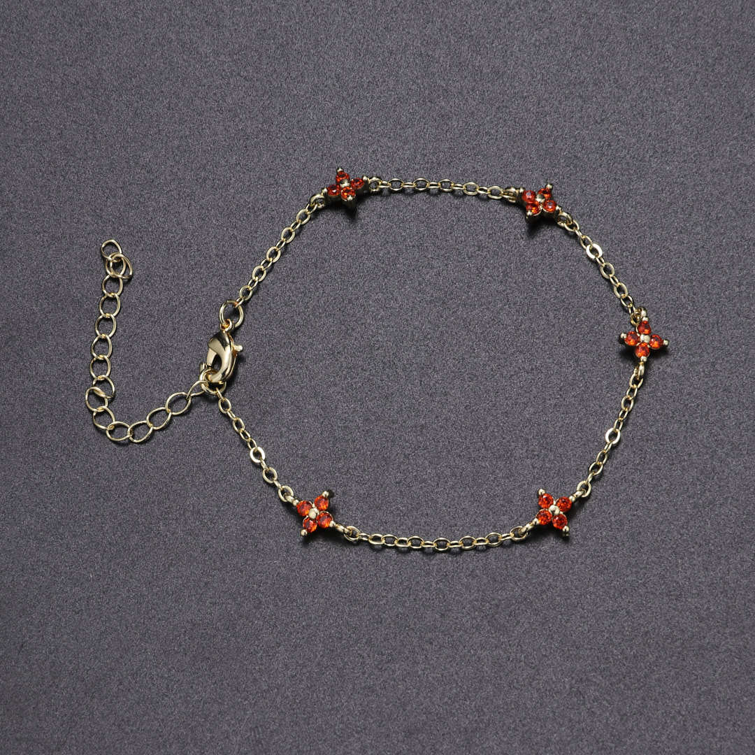 Four Leaf Clover Zircon Bracelet